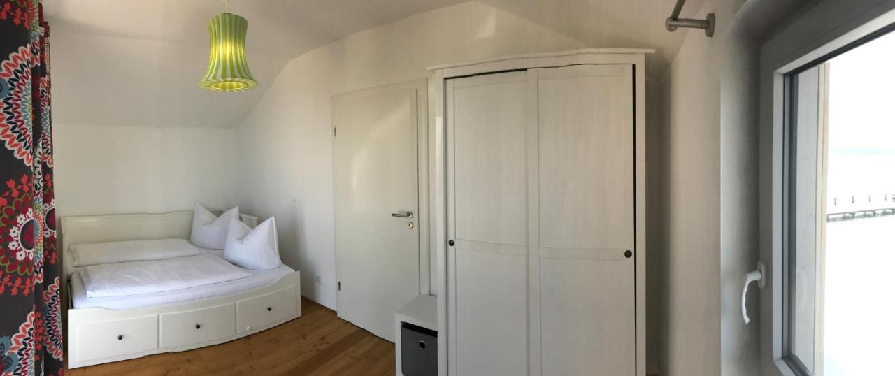 Ferienhaeuser Am Nordufer Des Hainer Sees Neukieritzsch Bagian luar foto